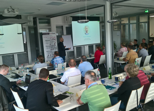 Thomas Uhlemann, Security Specialist bei der ESET Deutschland GmbH, bot in seinem Vortrag einen spannenden Einblick in die Vielfalt der IT-Sicherheit.  