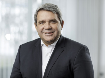 ElectronicPartner Vorstand Friedrich Sobol freut sich, den Mitgliedern der Verbundgruppe und ihren Kunden mit der Herbstmesse eine weitere digitale Plattform für Trends und Neuheiten zu bieten.